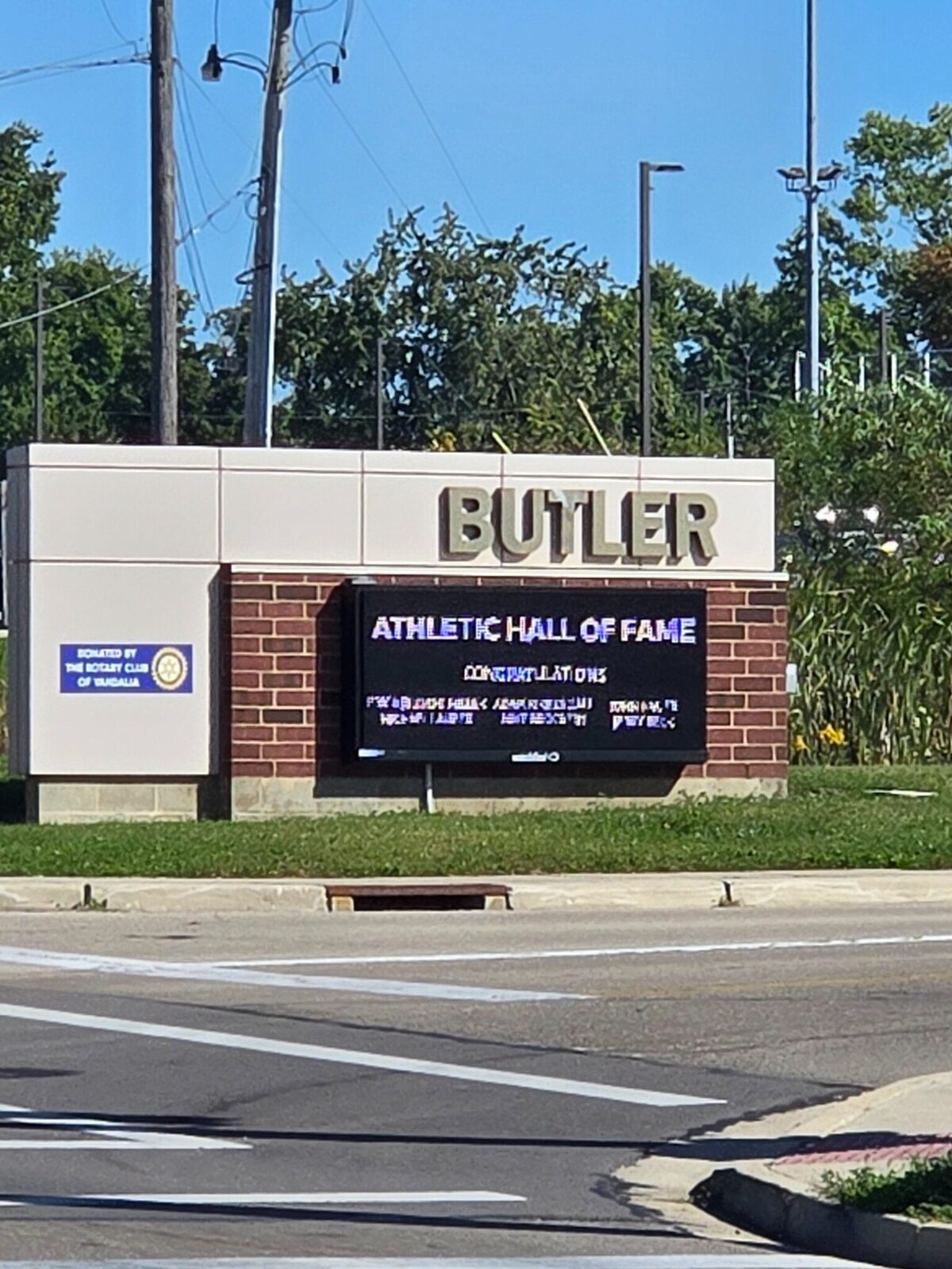 Butler High School entrance sign in Vandalia