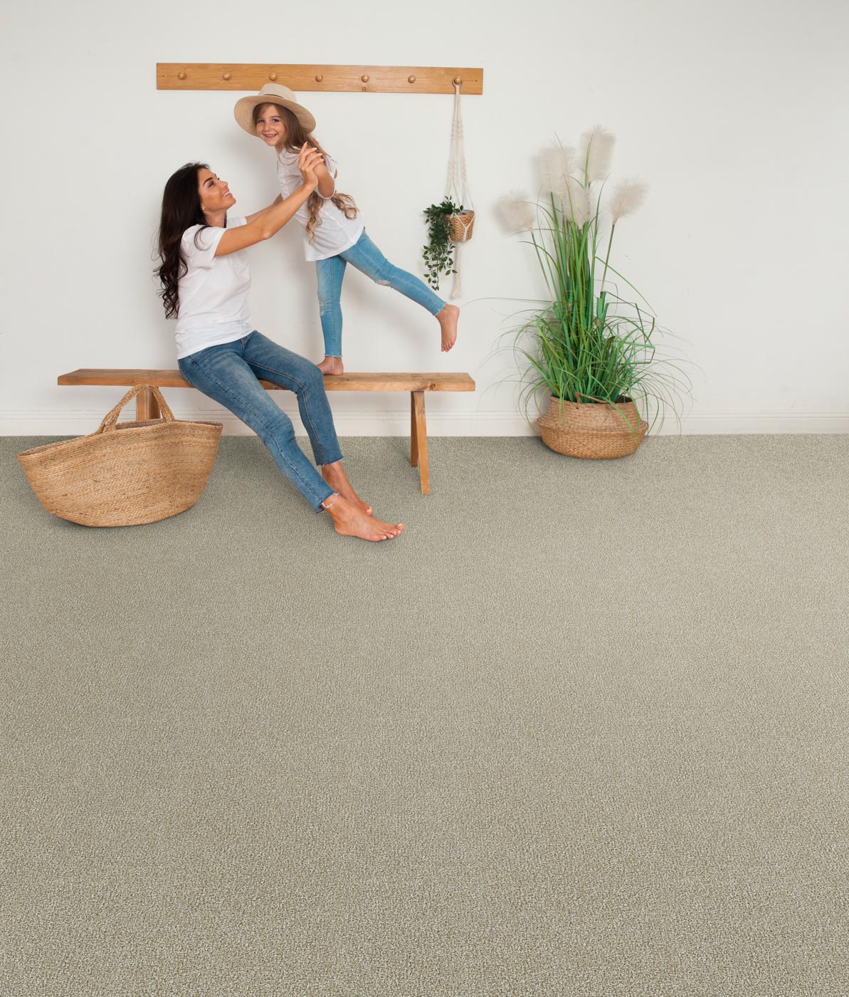 Everlasting Anvers carpet in a living room